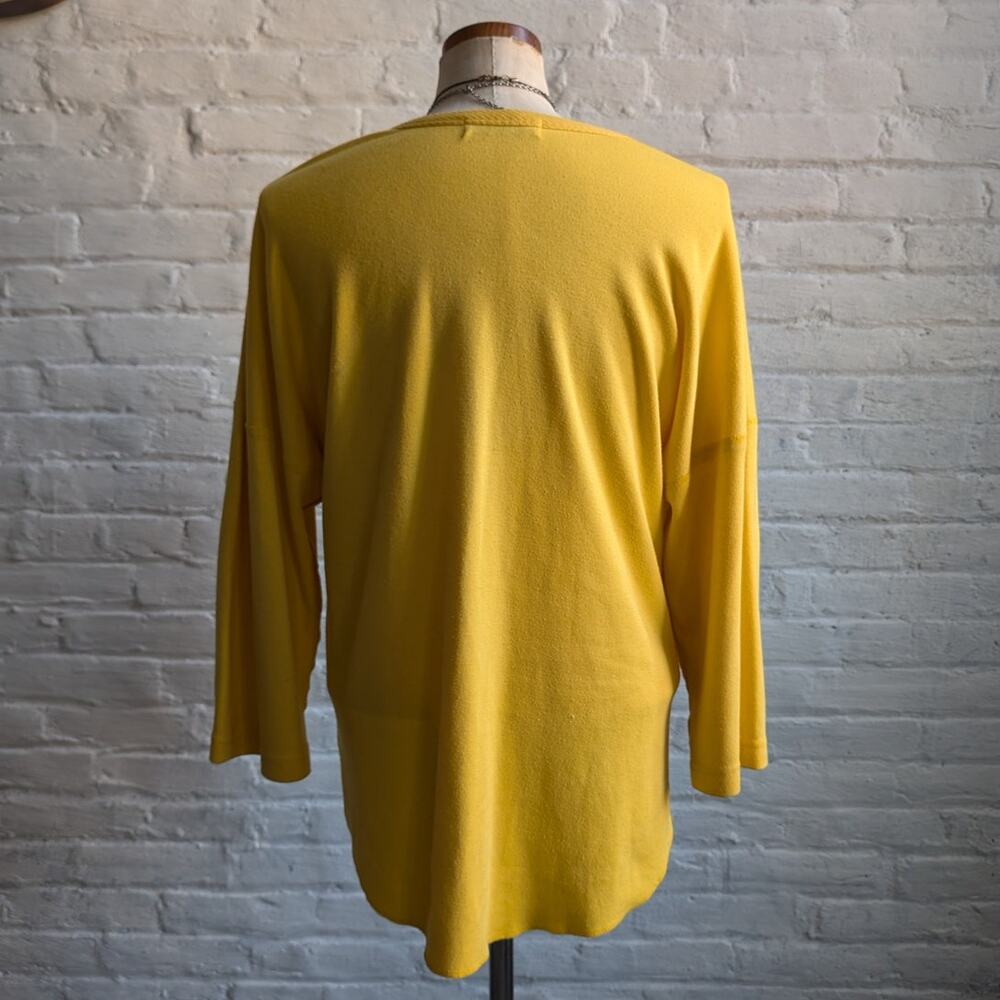 Vintage Yellow Giorgio Beverly Hills Crewneck Sweater - Picture 4 of 6